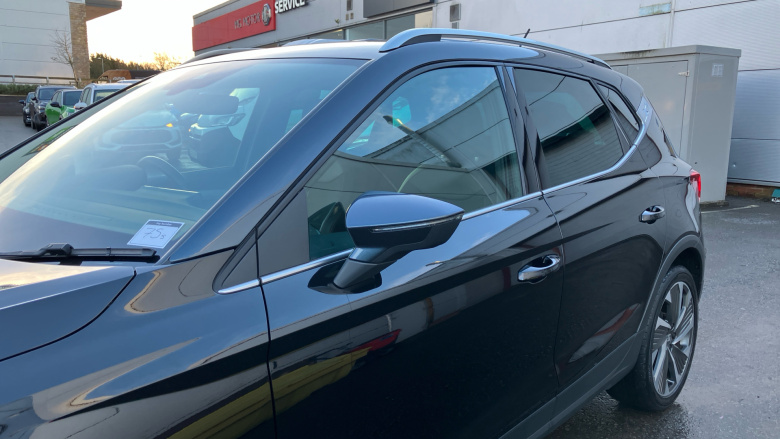 SEAT Arona 1.0 TSI 110 FR Sport 5dr Petrol Hatchback